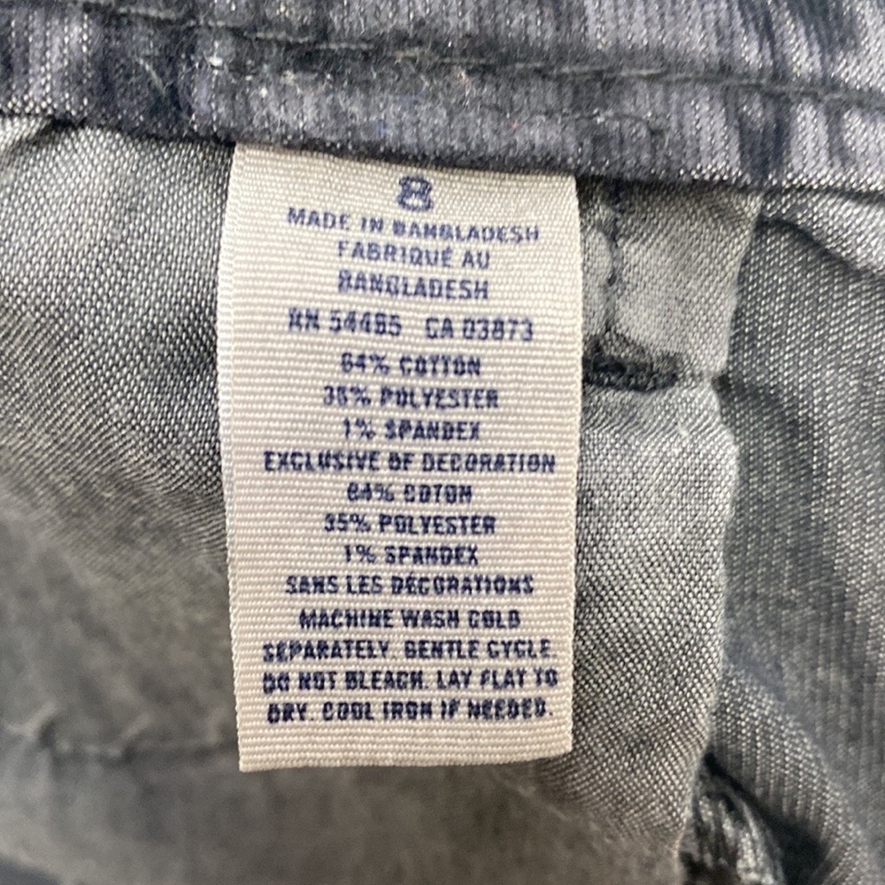 American Eagle Outfitters Women's Black Light Corduroy Stretch Mini Skirt Sz 8 - Picture 9 of 9
